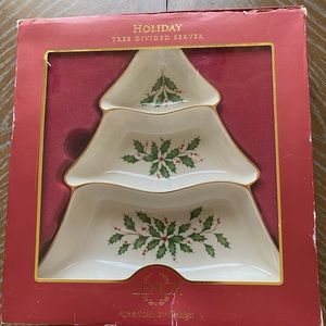 LENOX COLLECTIBLE HOLLY & BERRY TREE DIVIDED SERVER WITH GOLD RIM- 882864302571